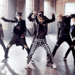 [EXO] 엑소 다른의미로 아이돌<b>역사</b>에 한획을 그을듯