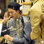 [EXO] ㅅㅂ 어떻게 사람이 하고싶은거 다하고<b>사냐</b>