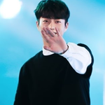 상남자 <b>스멜</b> 풍기는 윤두준 최근 남친짤.jpg