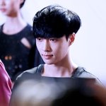 [EXO] 루111111111111111줌 이랑 밥먹는게어때서