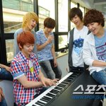 [모든팬덤] <b>90</b>년대 아이돌 포즈의 정석