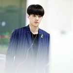 [EXO] 어떡하지 나 귀에안에서 피나는것같아ㅠㅠㅠ