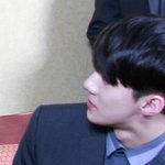 [EXO] 진짜 무슨 코가 왜 <b>저리</b> 높아;;;