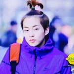 [EXO] 야 근데 요즘에도 <b>사옥</b>에 사생많이 몰림?