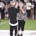 [EXO] 점점 깊숙이 빠져간다 에오 투머취 너야 욜럽 이건 <b>오버</b>돚