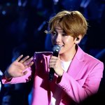 [EXO] 핑크정장왜안<b>입어</b>줌 ㅠㅠ