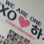 [EXO] <b>이</b> 슬로건 <b>돈</b>주고산건데
