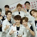 [EXO] 헐 이거어디음악방송<b>사진</b>이야?