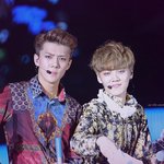 [EXO] 힐말고 너는 플랫슈즈 신<b>어조</b>!!!!!!!!