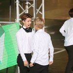[EXO] 폴더만 다 털고 갈랬더니 존나 건드려