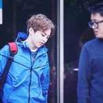 [시우민] 시우민 뮤뱅중간<b>외출</b> 다른홈