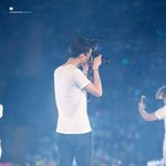 [EXO] 세훈이 카메라로 뭐찍는거