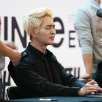 거울 왕자 공주 아이돌 <b>팬사인회</b>