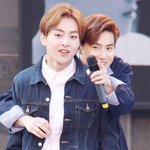 [EXO] 해피<b>스크린</b>어플깔아야함..?