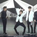 [EXO] 백현이 <b>원숭이</b> 인사 대충 이런느낌ㅋㅋㅋ