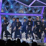 [EXO] 오늘 <b>더</b> <b>쇼</b> 멘트 풀음성떴는데 가져올까?