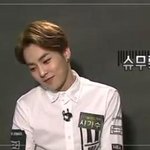 [EXO] 슈<b>무룩</b>.. 슈들슈들... 슈기력..