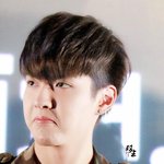 [EXO] 아니 무슨 <b>머리만</b>내리면 애기가되냐 시발