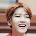 [EXO] <b>촛농</b>혐 얼굴 이나 신경써 흘러내려