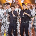 [EXO] 오세훈 <b>다리</b>짧은거 인증