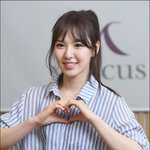 보는 사람까지 따라 웃게 만드는 <b>웬디</b>
