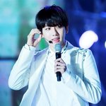 [EXO] 그대로 일어나 <b>멀리</b> 날아가기를
