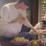 [EXO] 시발 <b>팔목</b> 잡고 데려가는거 시발..