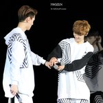 [EXO] <b>멀리</b> <b>멀리</b> 아주 <b>멀리</b> 날아가버린