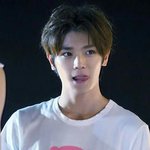 [태용] <b>용이</b> 혀빨고싶다 캐꼴려ㅠㅠ