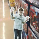 [도경수] 경수 <b>빼빼</b>로 등신대