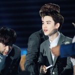 [EXO] 이쯤에서 다시 보는작년 <b>드콘</b> 애들 사진