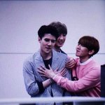 [EXO] <b>어우</b>~우리 세훈이 근육좀 만져볼꽈?