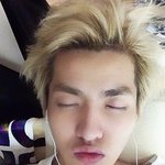 [EXO] <b>이중</b>에서 누구랑 제일 키스하고싶음?