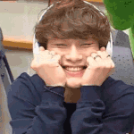 [CHEN] 어제 <b>김종대</b> 애교움짤이야!