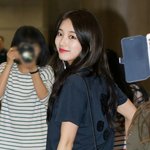 공항에서도 인사봇인 수지ㅋㅋㅋㅋㅋㅋ