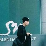 [EXO] 야..김준면앞머리 <b>일자</b>로 짤랐나봄..