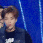 [EXO] 민석이 청<b>조끼</b> 레전드짤은 이거