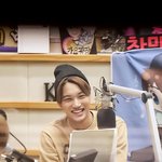 [EXO] 지금 다 대학생이면 들어와서 추반해봐