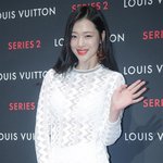 <b>행사장</b>에서 근황 드러낸 스타