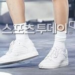 [방탄소년단] 방탄소년단 김태형이 신었던 신발인데 이름좀 ㅠ^ㅠ