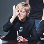 ㅇㅋ <b>손짓</b>하는 아이돌 모음
