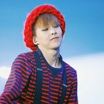 [EXO] <b>90</b>년생26살맏형외모클라스봐라