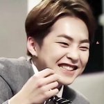 [EXO] 요즘에 꽂힌 민석이짤