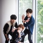 <b>형제</b>같은 슈퍼주니어의 인터뷰 사진