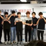 [EXO] 오늘 애들 이사진 디게 <b>현실감</b> 돋는다