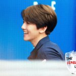 [EXO] 아니 오늘기자들 왜 다 아래서찍냐?ㅅㅂ