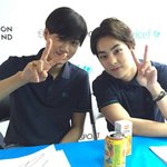 [카이] 코5롱 <b>페북</b>에 올라온 사진!
