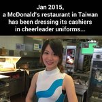 [콜로라도] 대만 페스트푸드 <b>점원</b>들의 복장.jpg