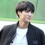 [EXO] 종인이 참 <b>누님들</b>이랑 우애가 깊은거같음