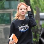 <b>수수</b>한 솔지 출근 사진